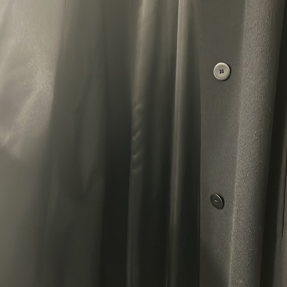 Black wool trench with fur collar and cuffs. Size 12. Arm pit to arm pit 20” - Picture 9 of 12